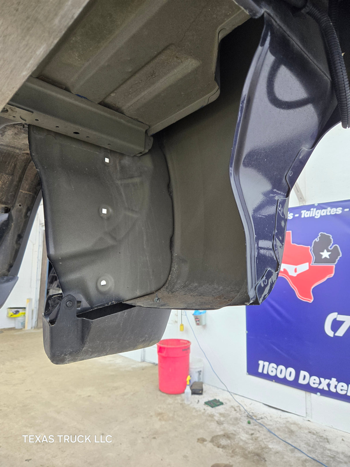 2019-2025 Chevrolet Silverado 2500 3500 HD 6' 6" Short Truck Bed