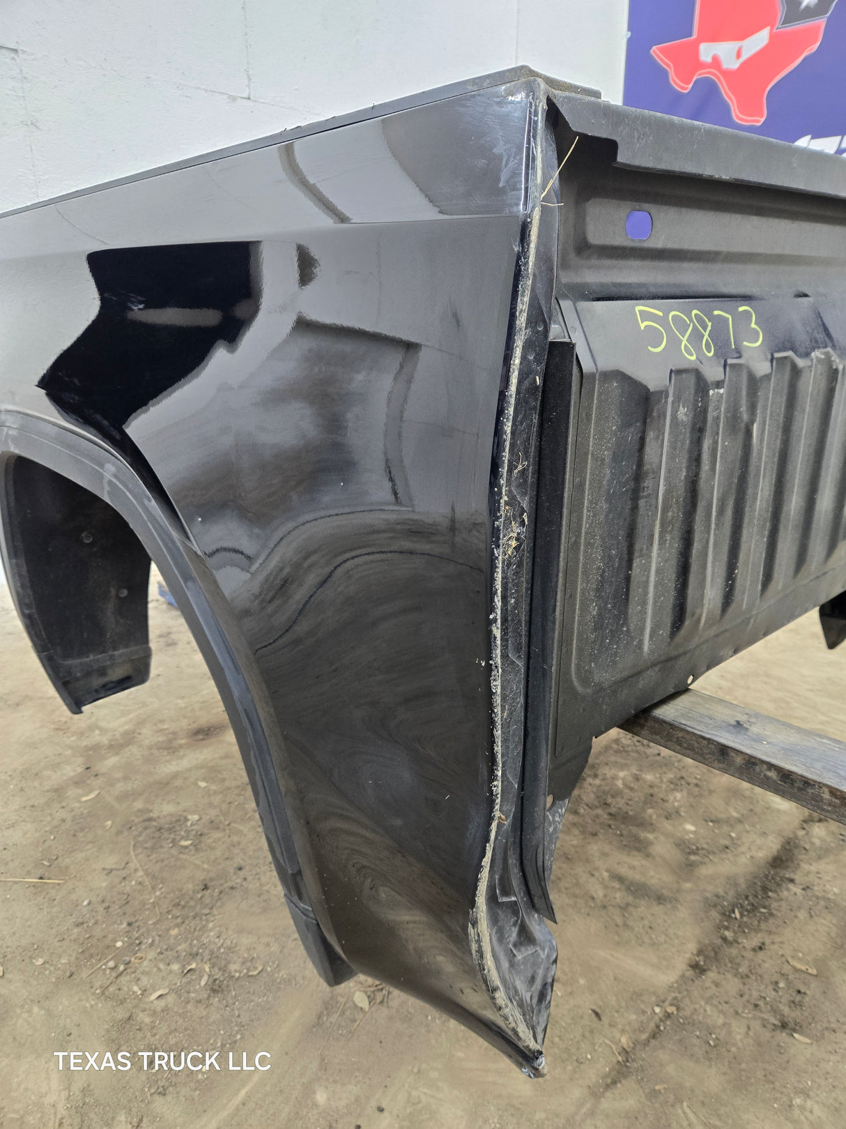 2019-2023 GMC Sierra 1500 5' 9" Short Truck Bed
