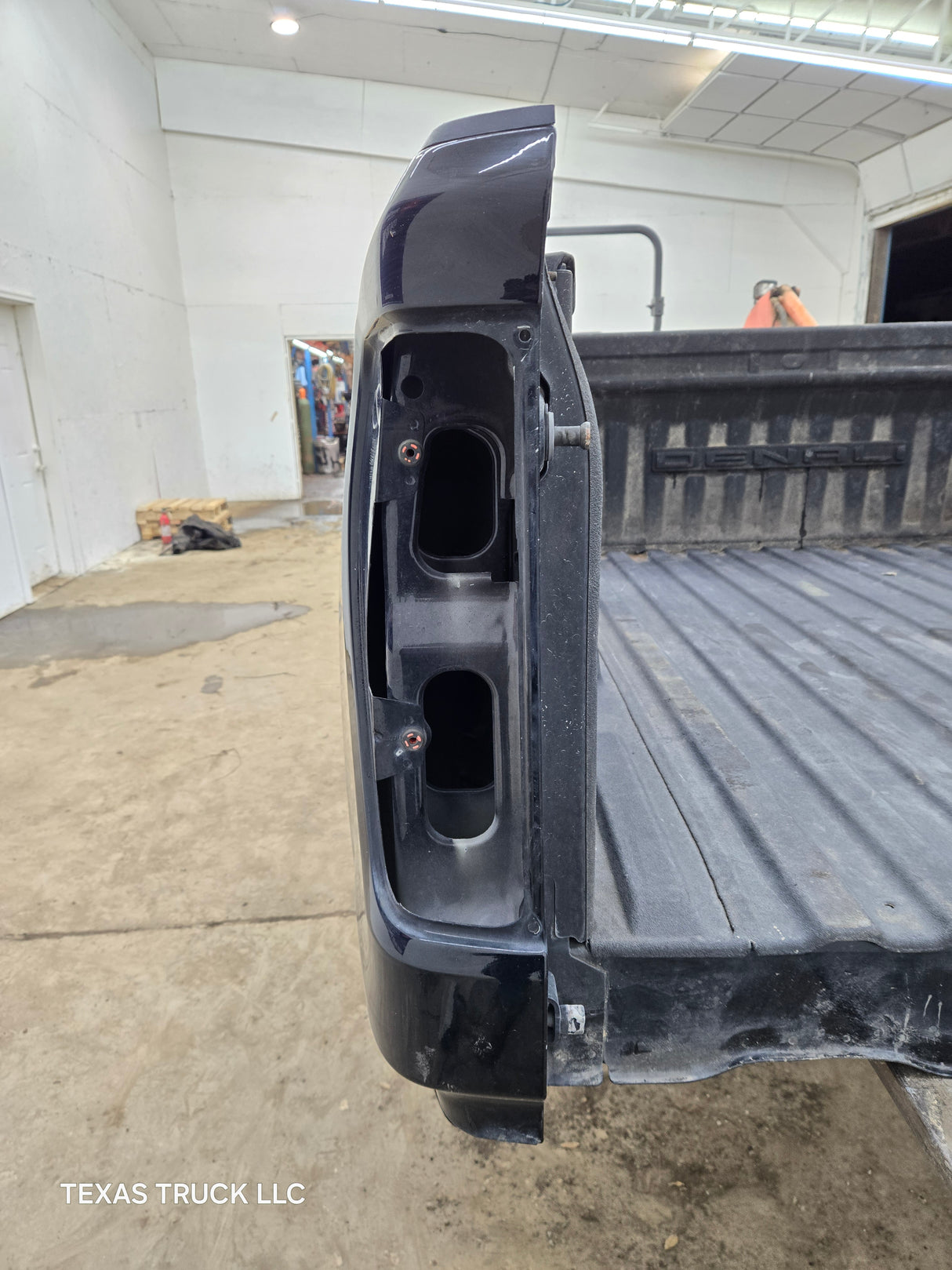2019-2023 GMC Sierra 1500 5' 9" Short Truck Bed