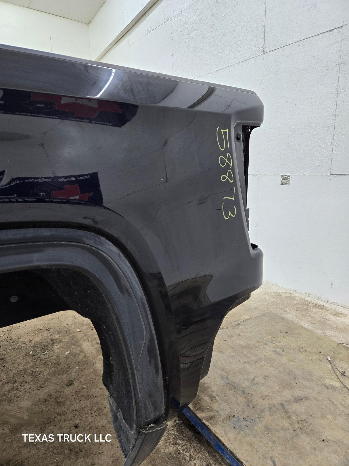 2019-2023 GMC Sierra 1500 5' 9" Short Truck Bed