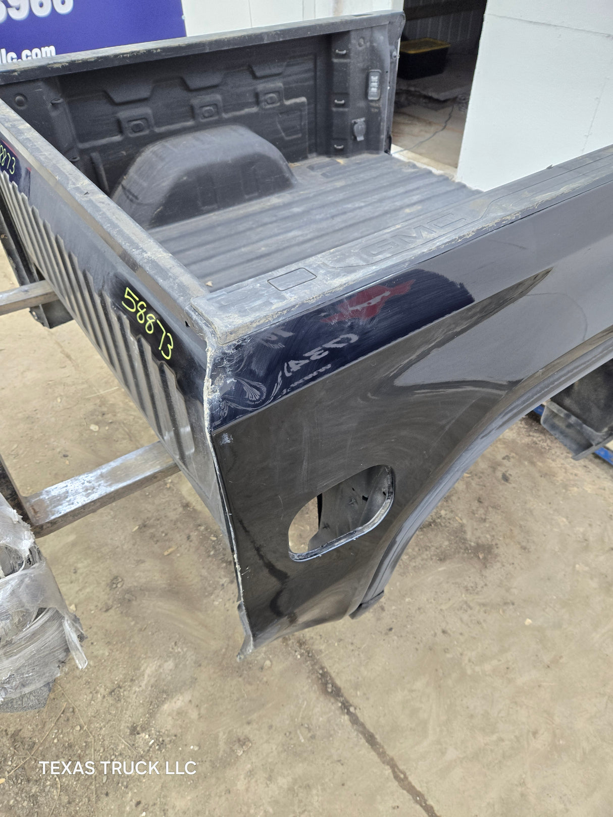 2019-2023 GMC Sierra 1500 5' 9" Short Truck Bed
