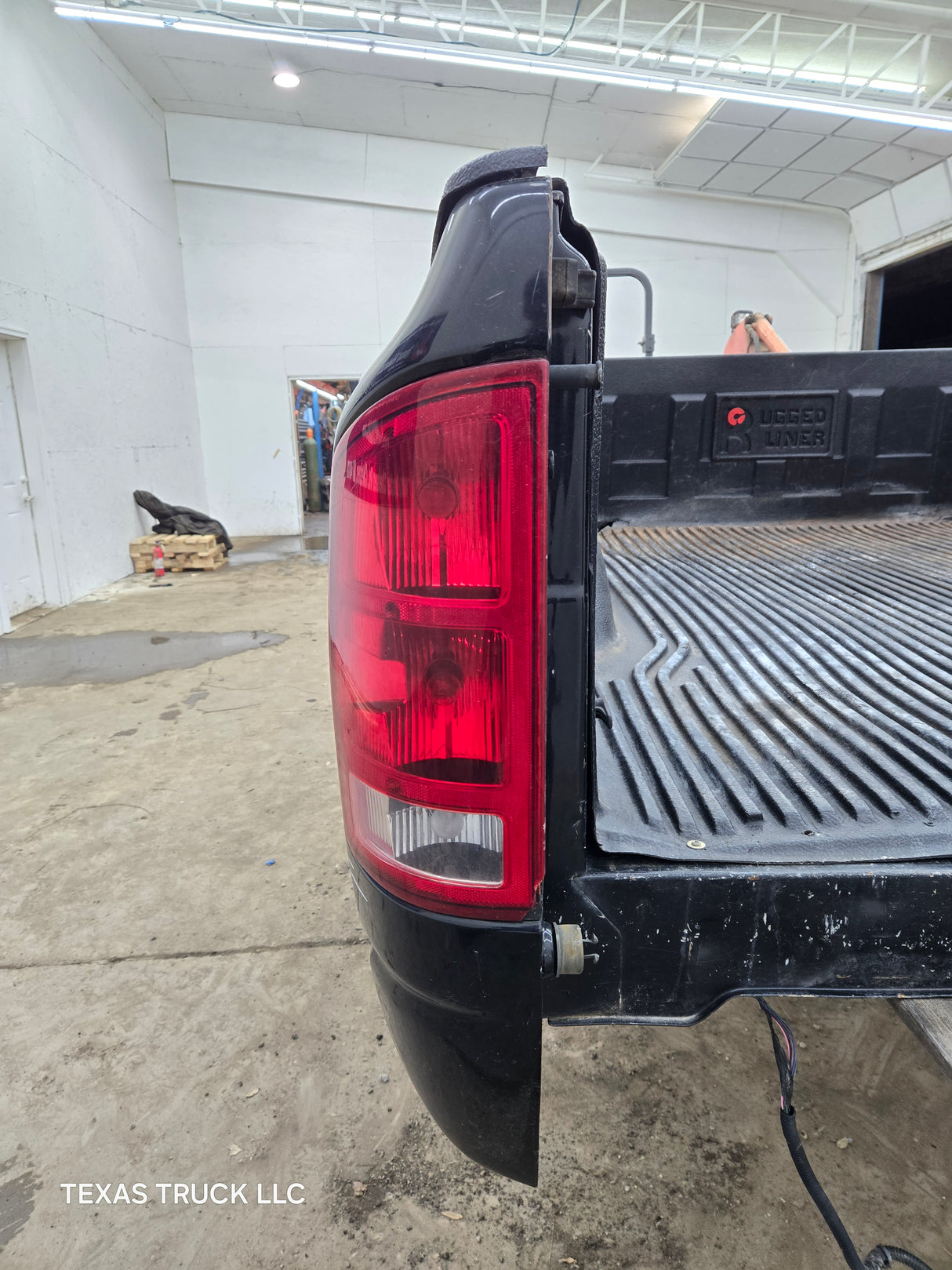2003-2008 Dodge Ram 1500 2500 3500 3rd Gen 6' 4" Short Truck Bed