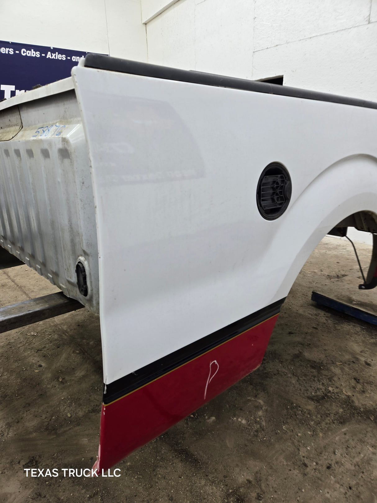 2009-2014 Ford F150 6' 6" Short Truck Bed