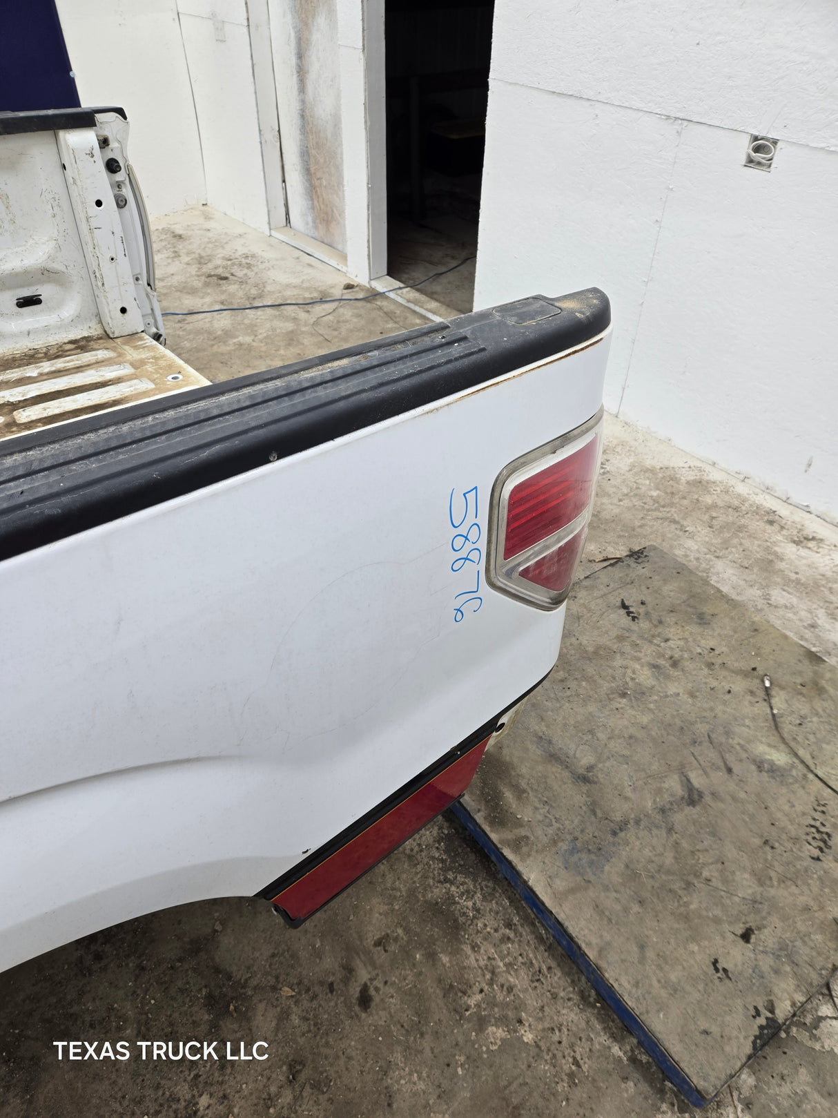 2009-2014 Ford F150 6' 6" Short Truck Bed