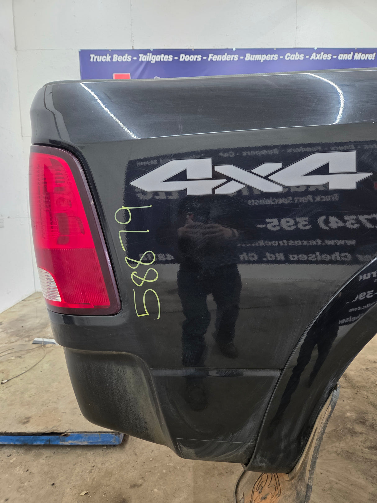 2009-2018 Dodge Ram 4th Gen 1500 2500 3500 6' 4" Short Truck Bed