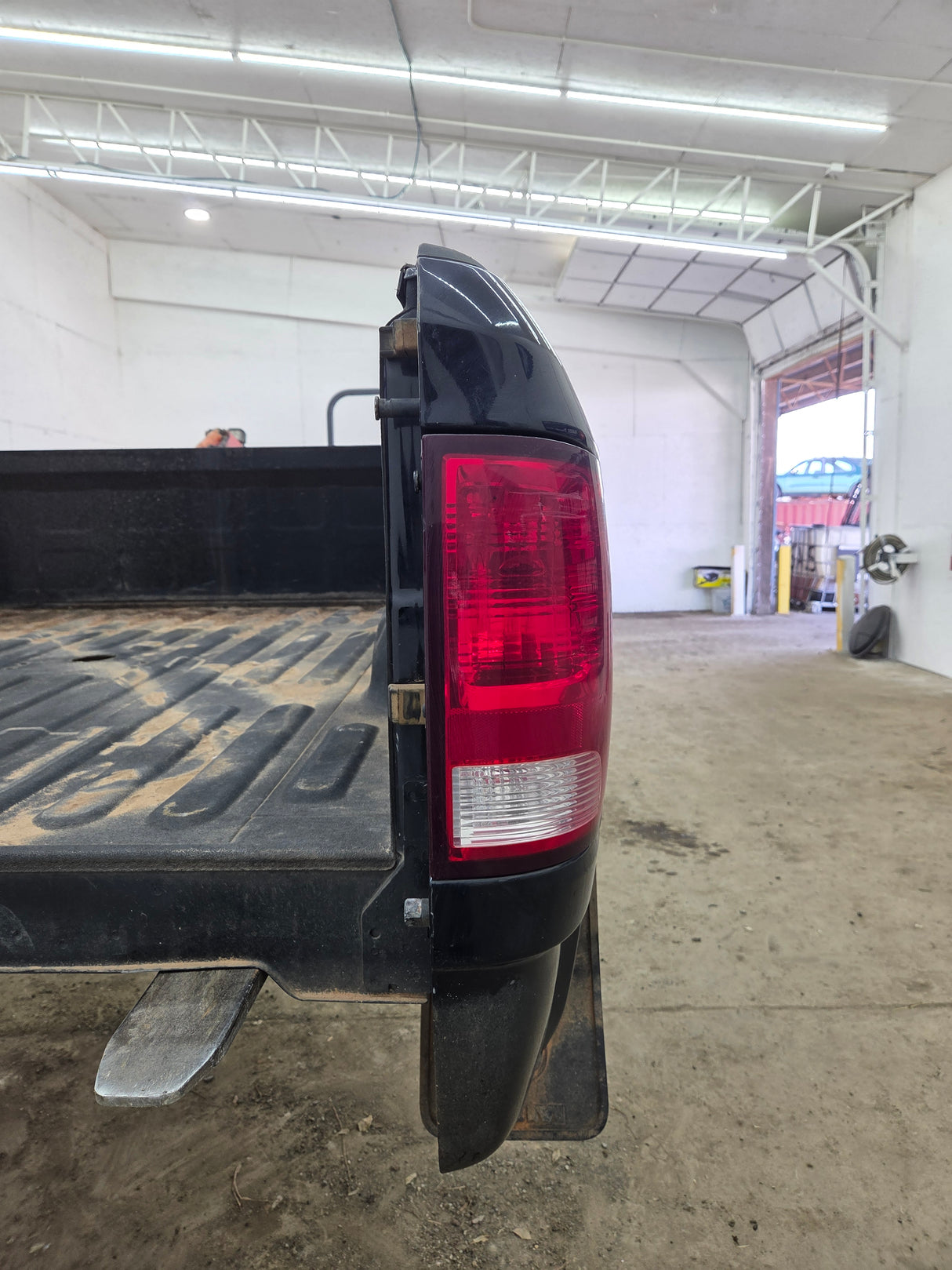 2009-2018 Dodge Ram 4th Gen 1500 2500 3500 6' 4" Short Truck Bed