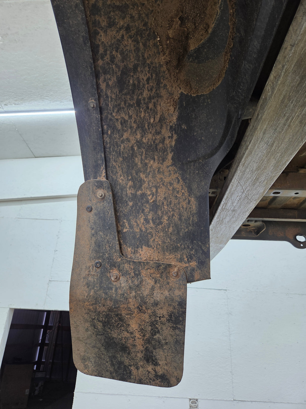 2009-2018 Dodge Ram 4th Gen 1500 2500 3500 6' 4" Short Truck Bed
