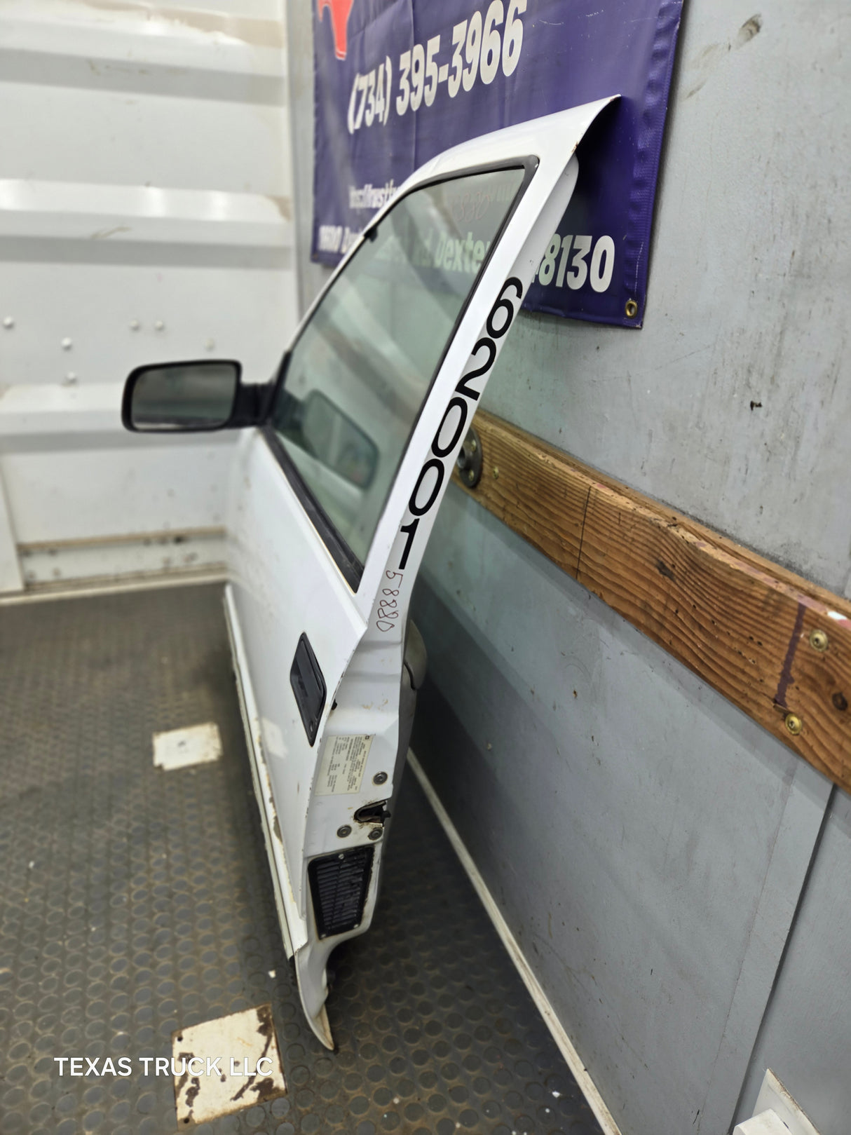 1988-2000 Chevrolet Silverado Suburban GMC Sierra LH Front Driver Side Door - White