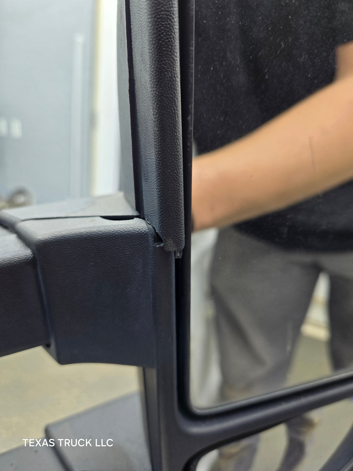 1999-2011 Ford Super Duty / Excursion Front Passenger RH Door F250 F350 F450 F550