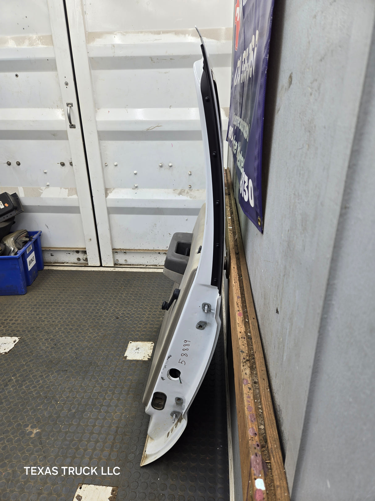 1999-2011 Ford Super Duty LH Driver Side Rear Crew Cab Door F250 F350 F450 F550