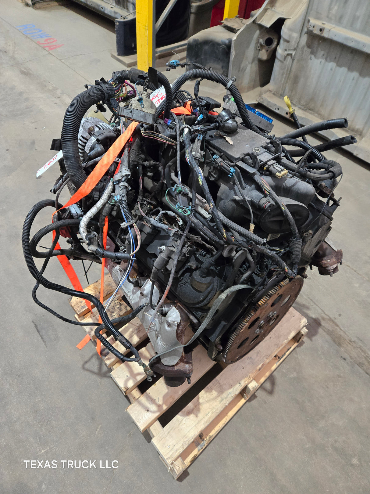 2005 Chevrolet GMC 2500 3500HD 6.0L Engine LS Vortec Gas Engine Crank NO Start CORE