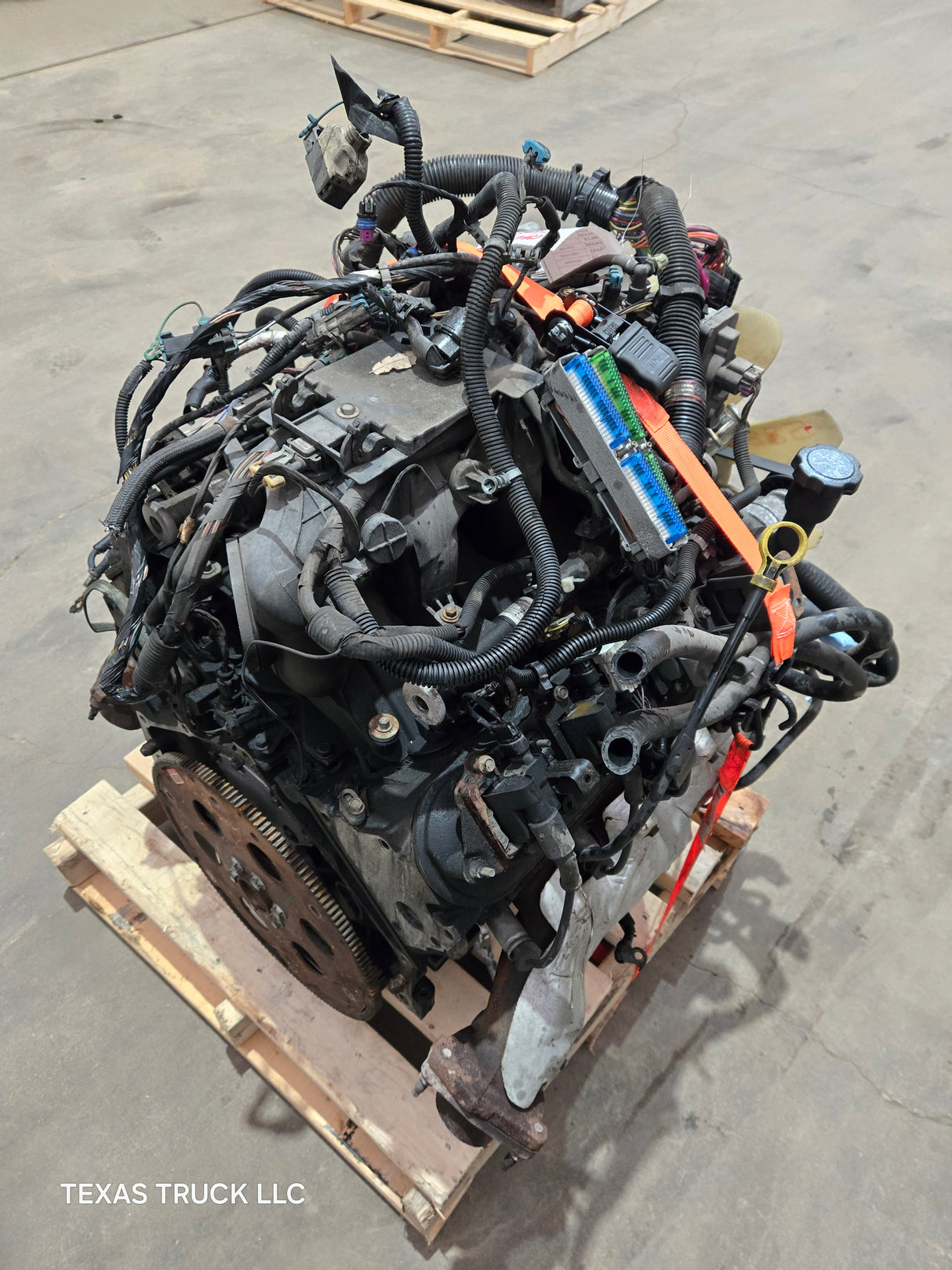 2005 Chevrolet GMC 2500 3500HD 6.0L Engine LS Vortec Gas Engine Crank NO Start CORE