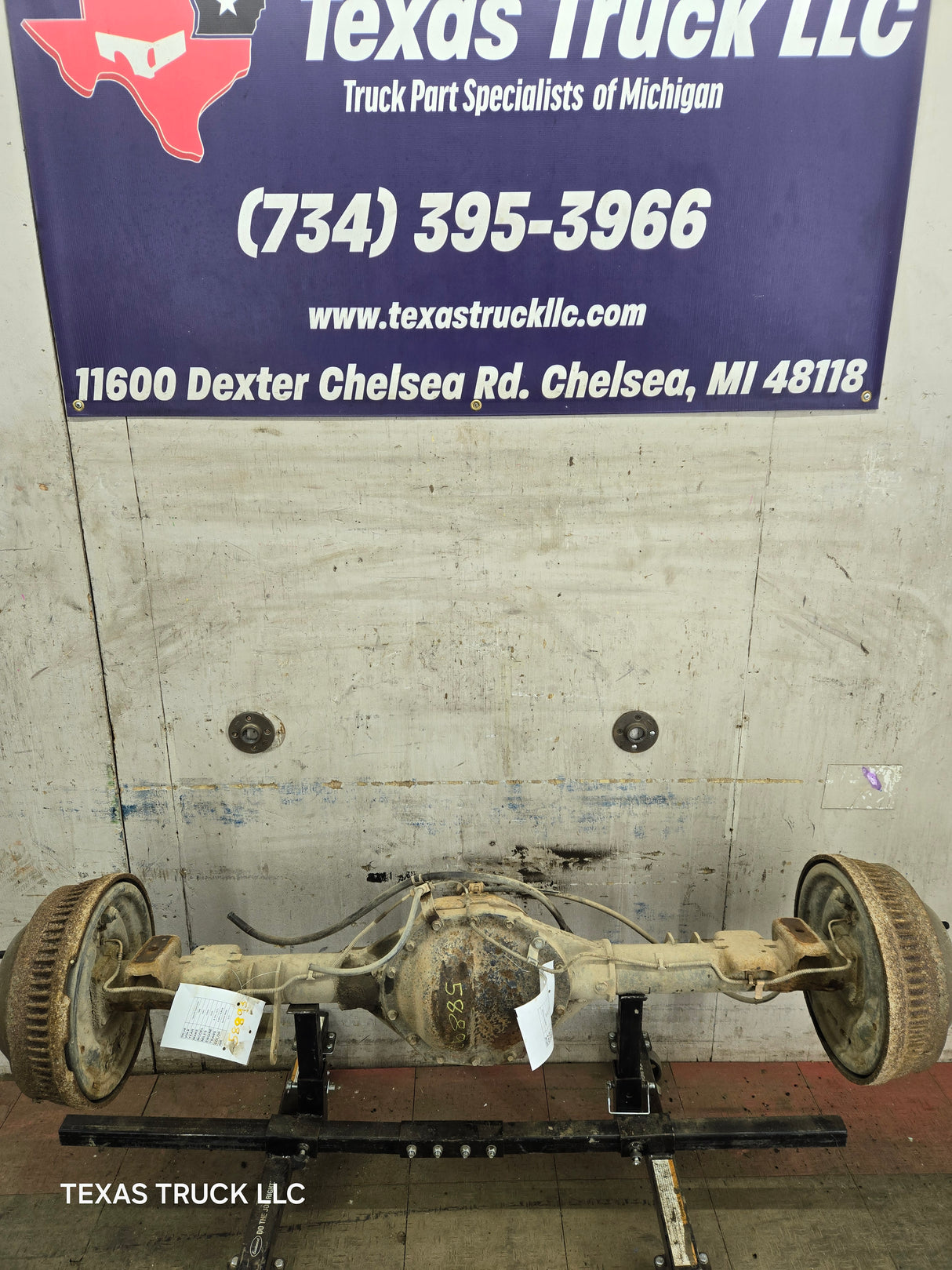 1998 Chevrolet Silverado / GMC Sierra 2500 3500 HD Rear Axle 3.73 Semi Floating
