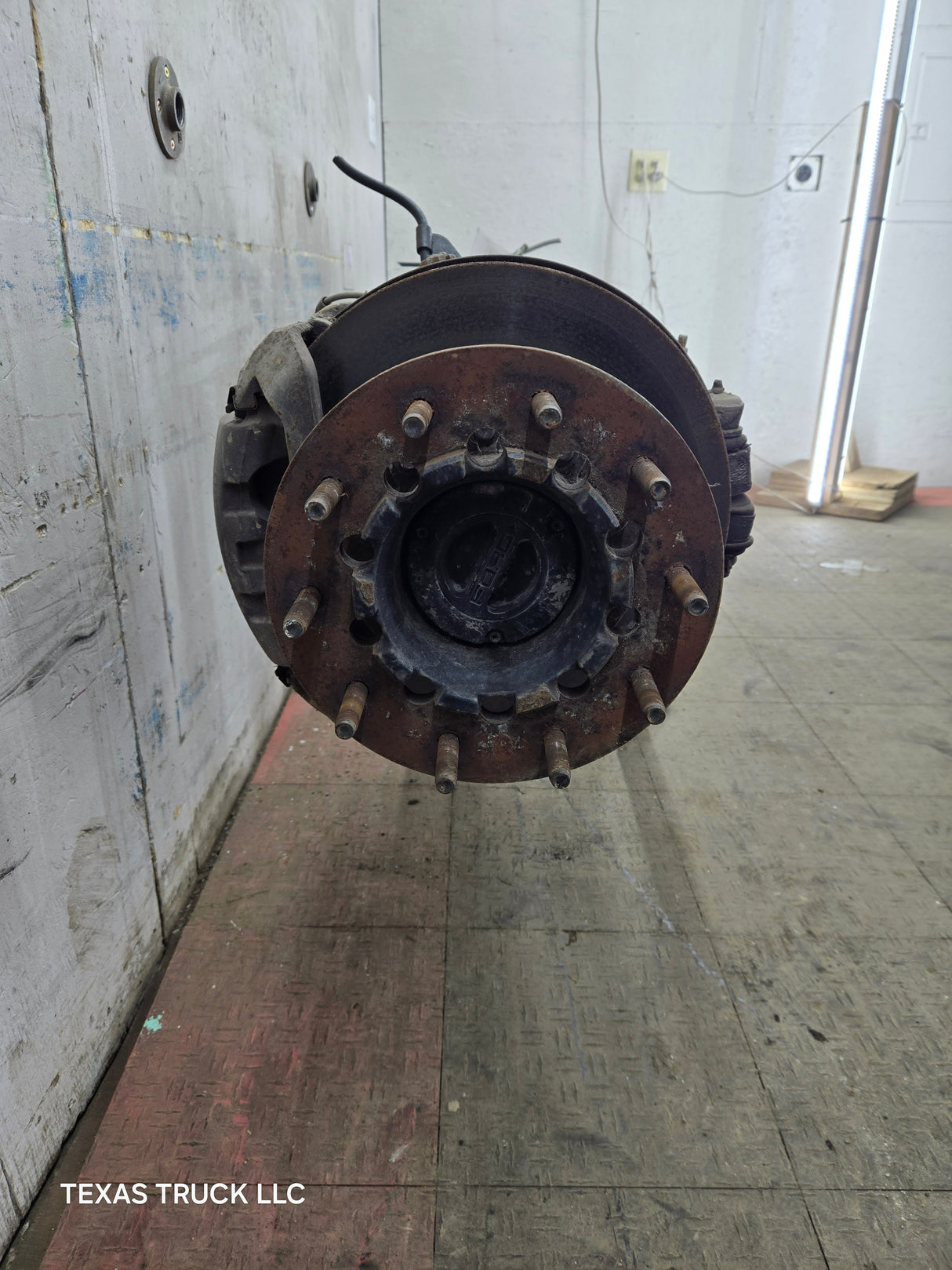 2005-2016 Ford F450 F550 Super Duty Front Axle 4.88 Gear Ratio DRW 10 Lug