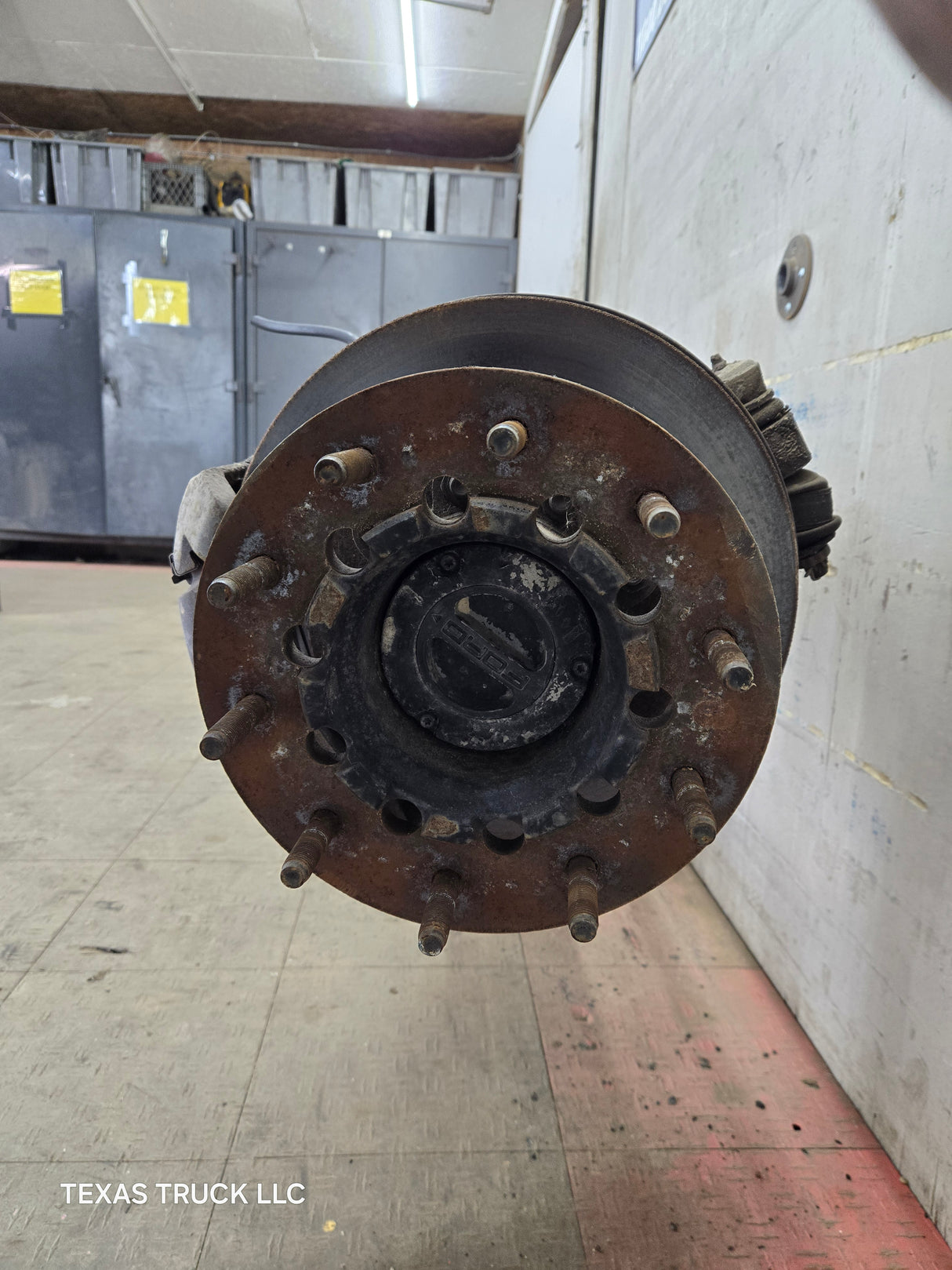 2005-2016 Ford F450 F550 Super Duty Front Axle 4.88 Gear Ratio DRW 10 Lug