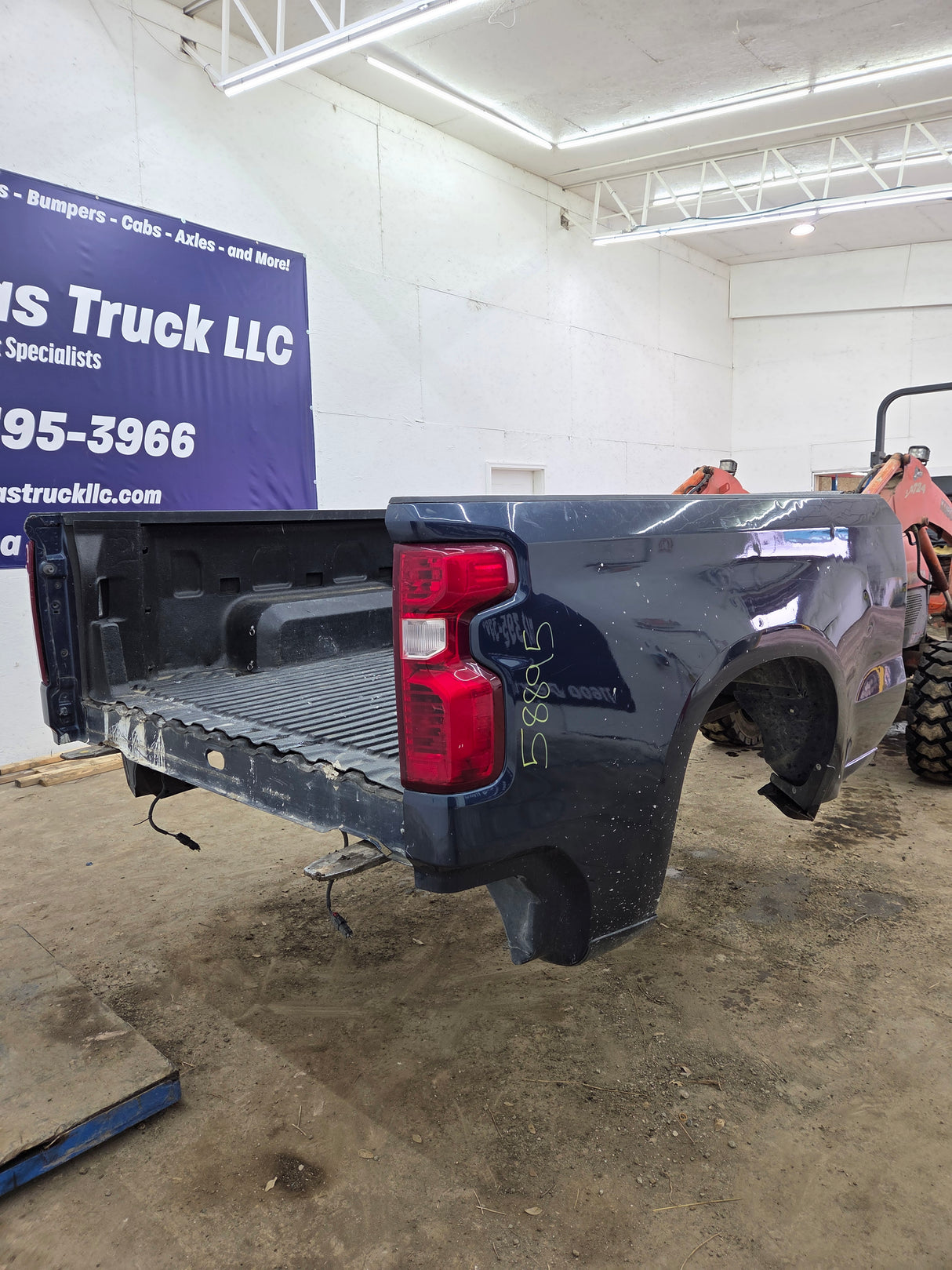 2019-2026 Chevrolet Silverado 1500 6' 6" Short Truck Bed