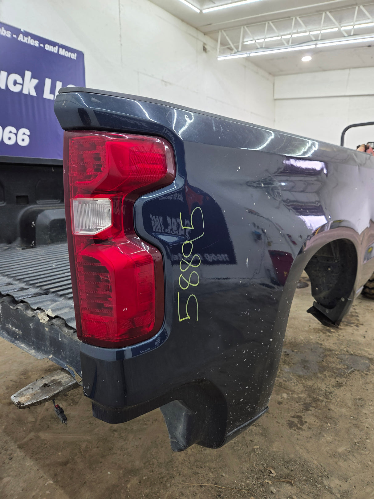 2019-2026 Chevrolet Silverado 1500 6' 6" Short Truck Bed