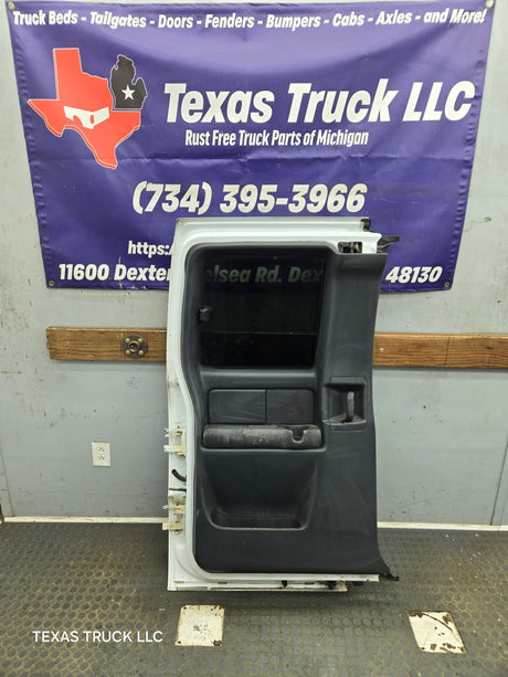 1999-2006 Chevrolet Silverado / GMC Sierra 1500 2500 3500 HD Rear Driver side Extended Cab rear door LH