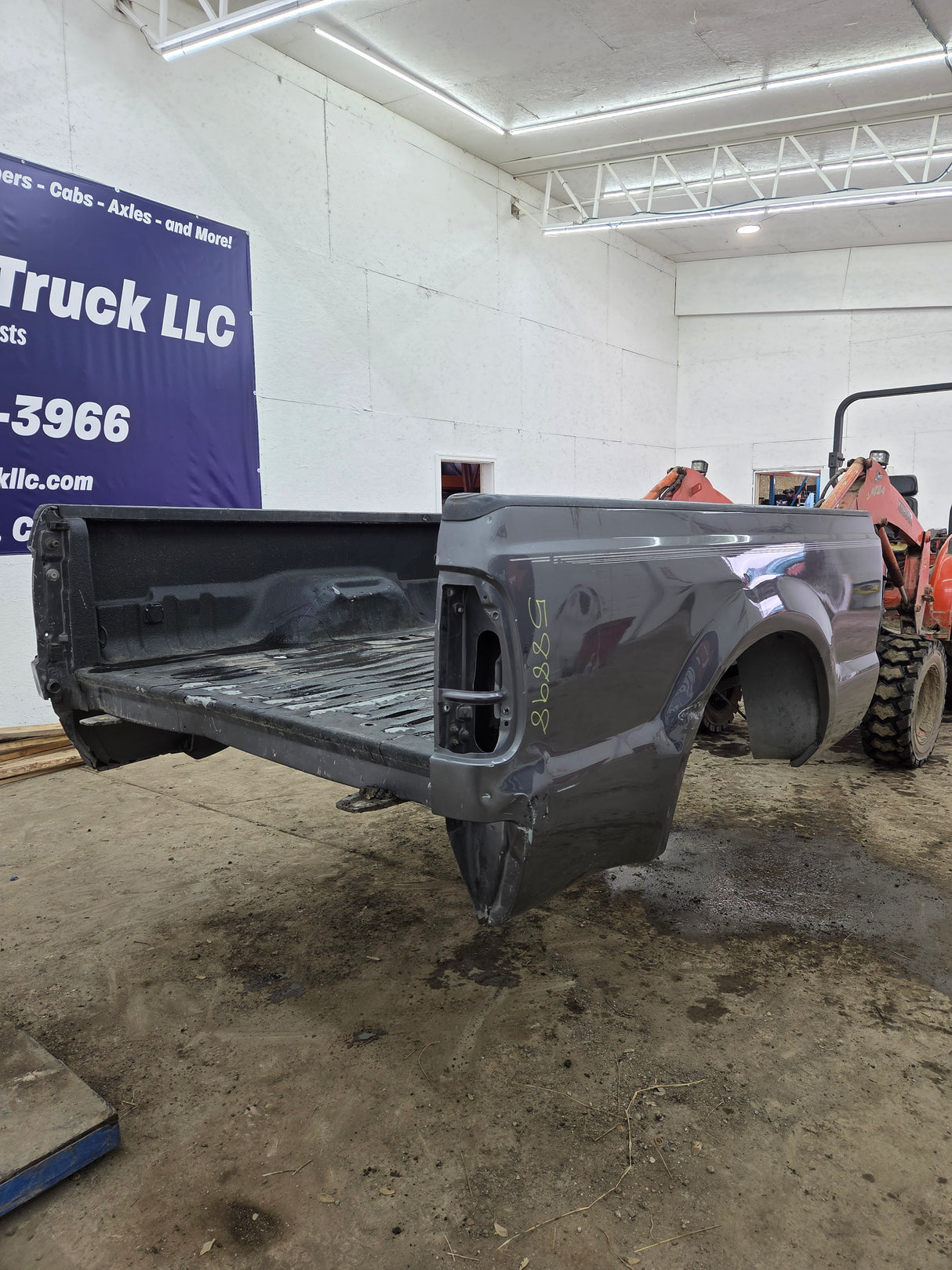 1999-2010 Ford Super Duty F250 F350 6' 9" Short Truck Bed