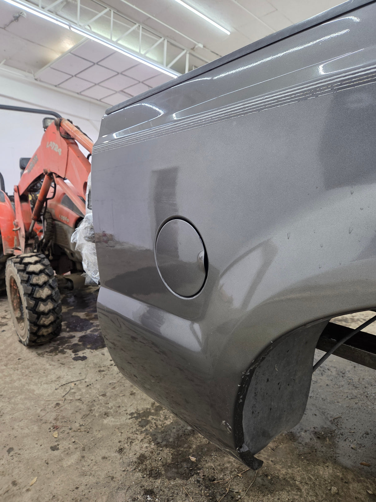 1999-2010 Ford Super Duty F250 F350 6' 9" Short Truck Bed