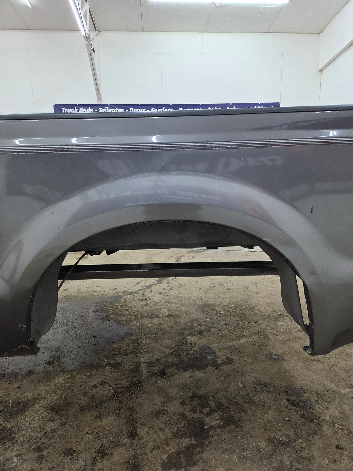 1999-2010 Ford Super Duty F250 F350 6' 9" Short Truck Bed