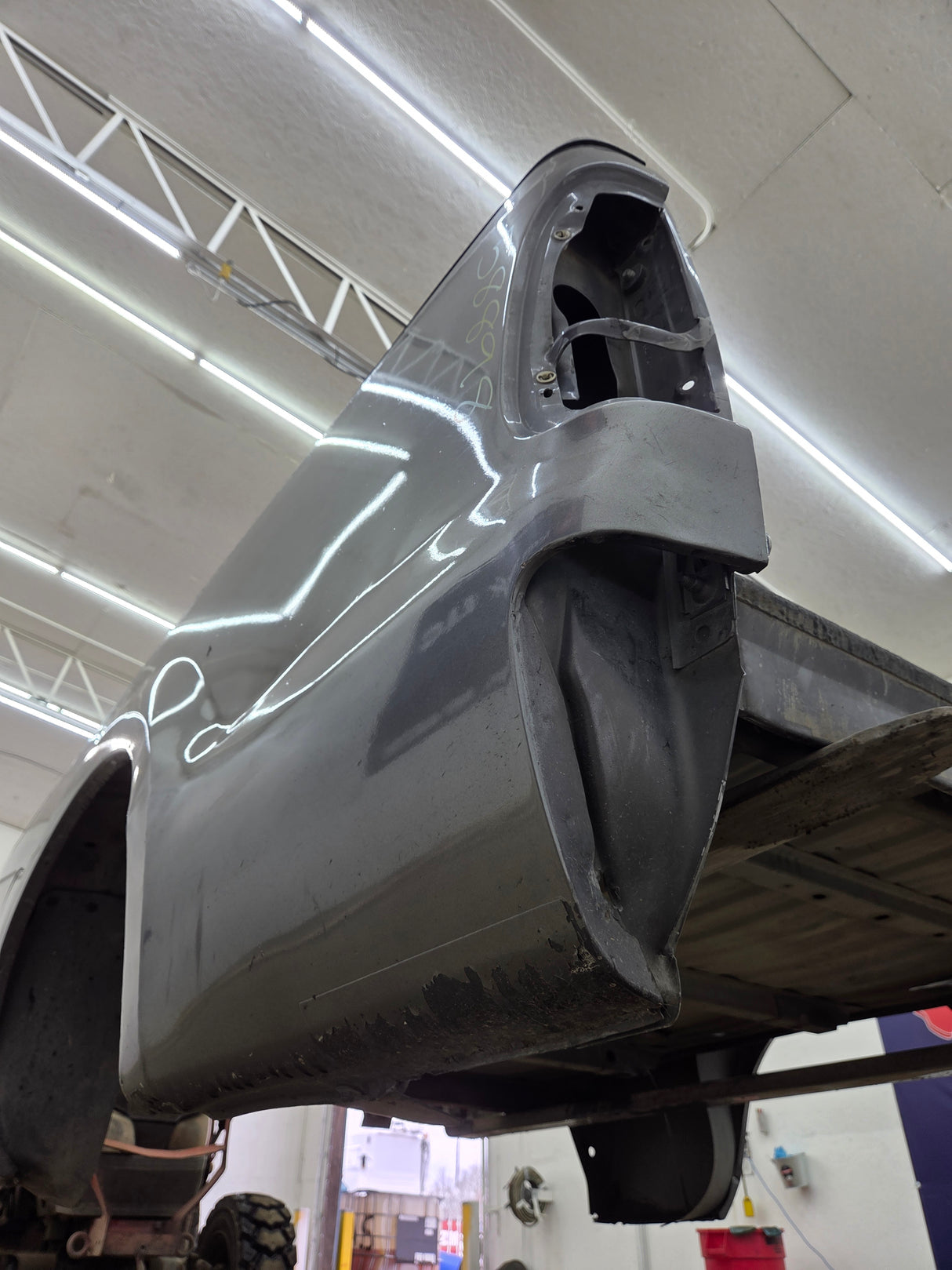 1999-2010 Ford Super Duty F250 F350 6' 9" Short Truck Bed