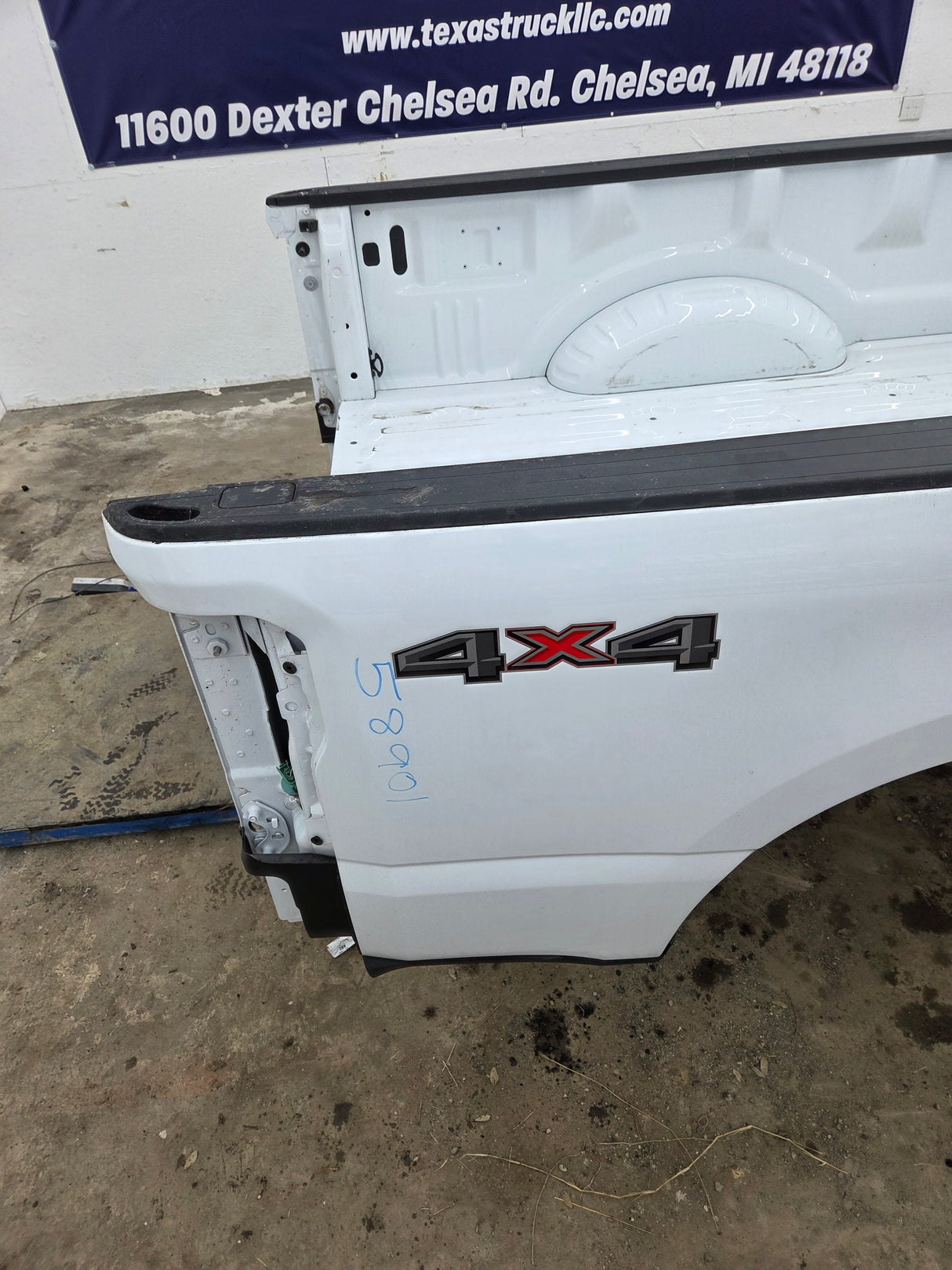 2023-2026 Ford F250 F350 Super Duty 8' Long Truck Bed