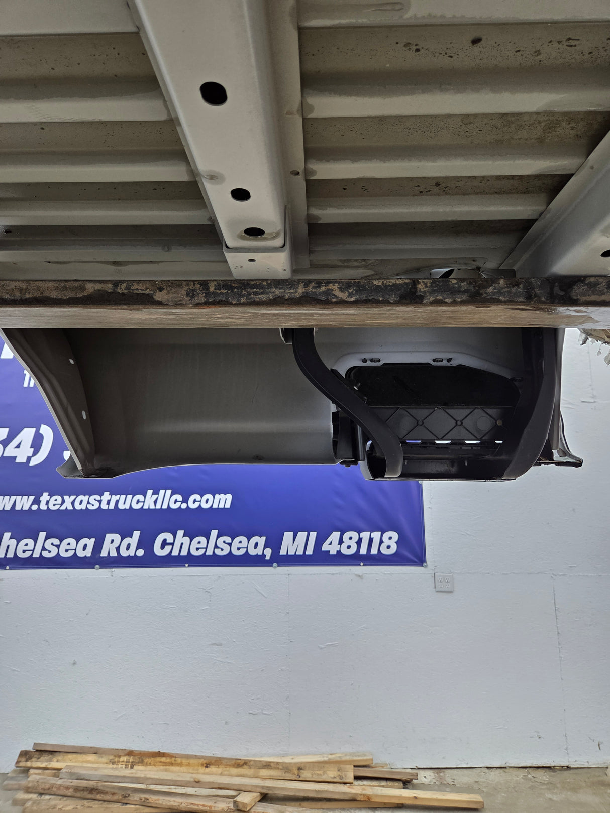 2023-2026 Ford F250 F350 Super Duty 8' Long Truck Bed