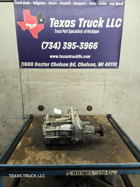 2011-2016 6.2L 6.7L PSD Transfer Case Flange Yoke Manual Shift Ford F250 F350 F450 F550 Super Duty