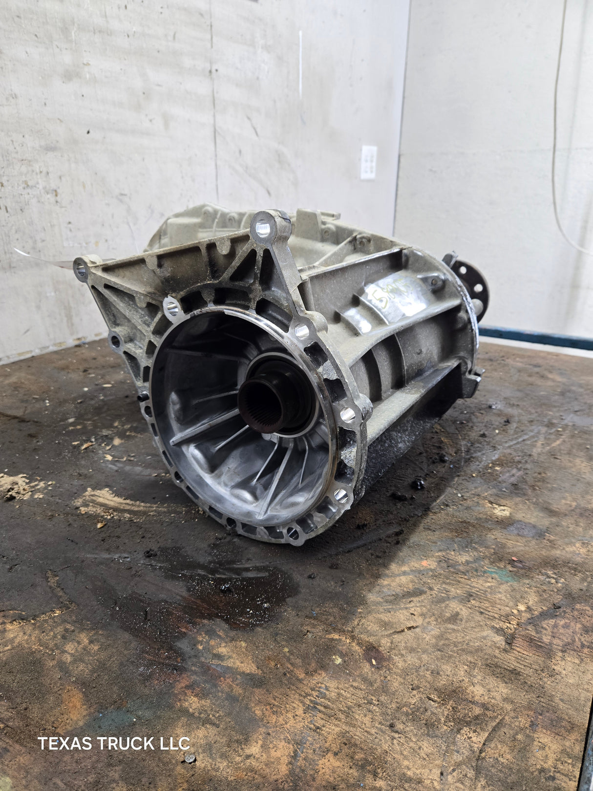 2011-2016 6.2L 6.7L PSD Transfer Case Flange Yoke Manual Shift Ford F250 F350 F450 F550 Super Duty