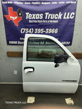 1999-2006 Chevrolet Silverado / GMC Sierra 1500 2500 3500 HD Front Passenger side Door RH