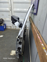 1999-2006 Chevrolet Silverado / GMC Sierra 1500 2500 3500 HD Front Passenger side Door RH