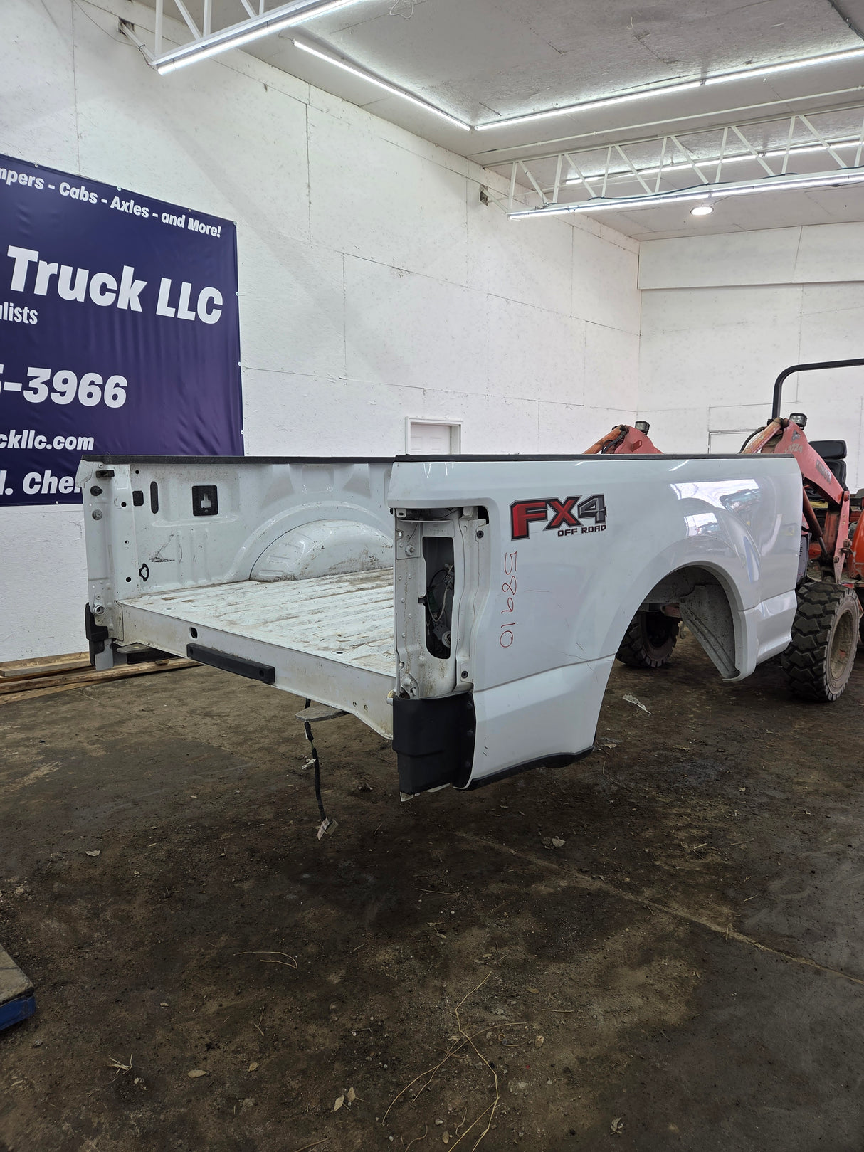 2017-2022 Ford F250 F350 Super Duty 6' 9" Short Truck Bed