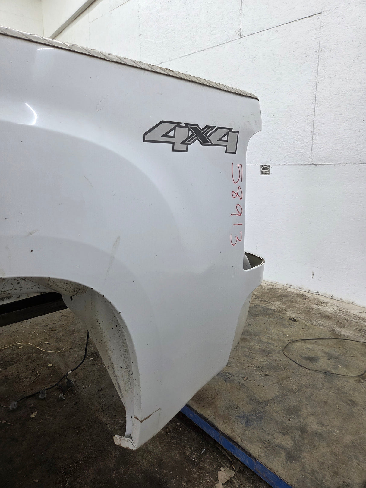 2007-2013 GMC Sierra 1500 2500 3500 HD 6' 6" Short Truck Bed