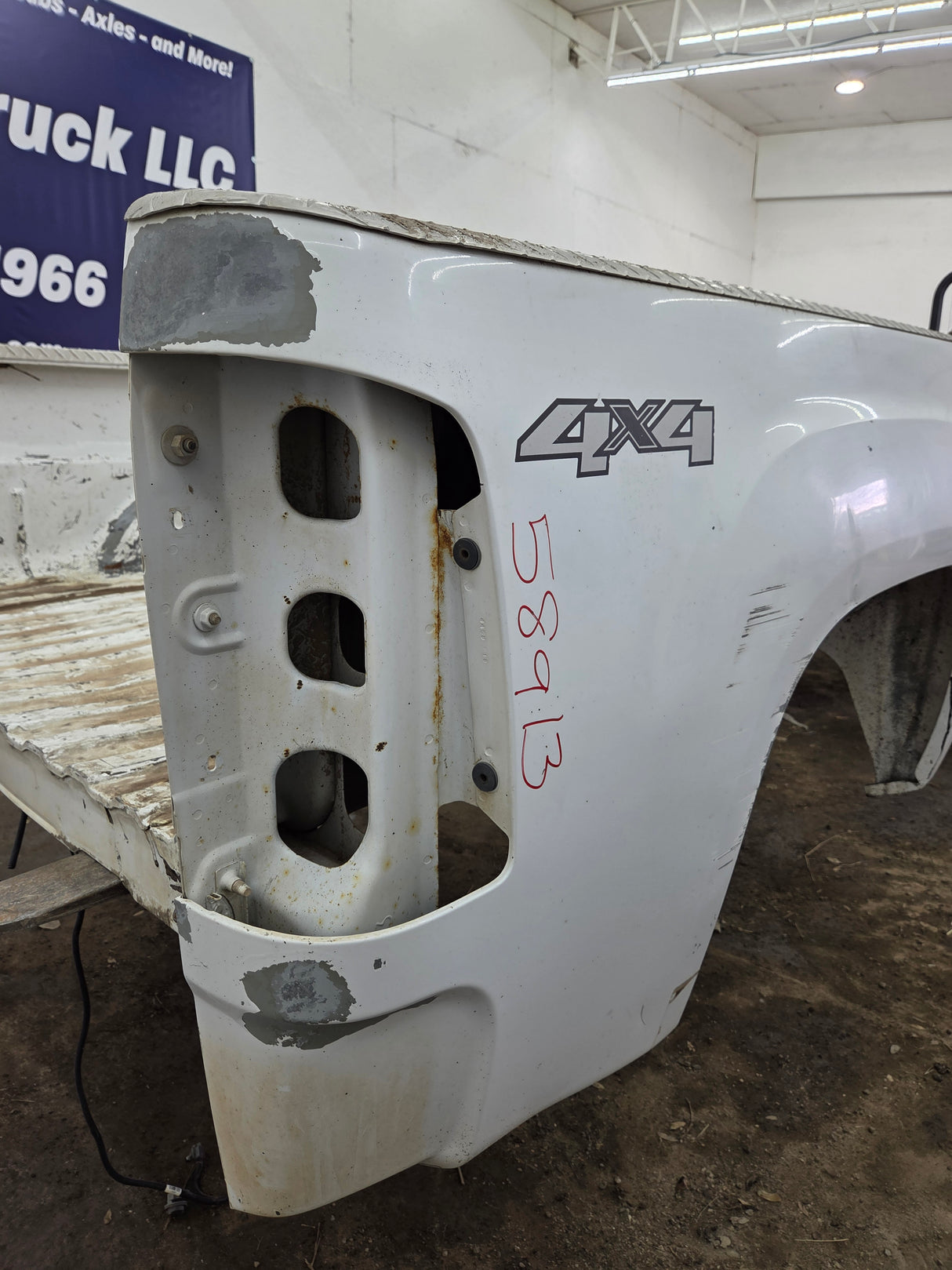 2007-2013 GMC Sierra 1500 2500 3500 HD 6' 6" Short Truck Bed