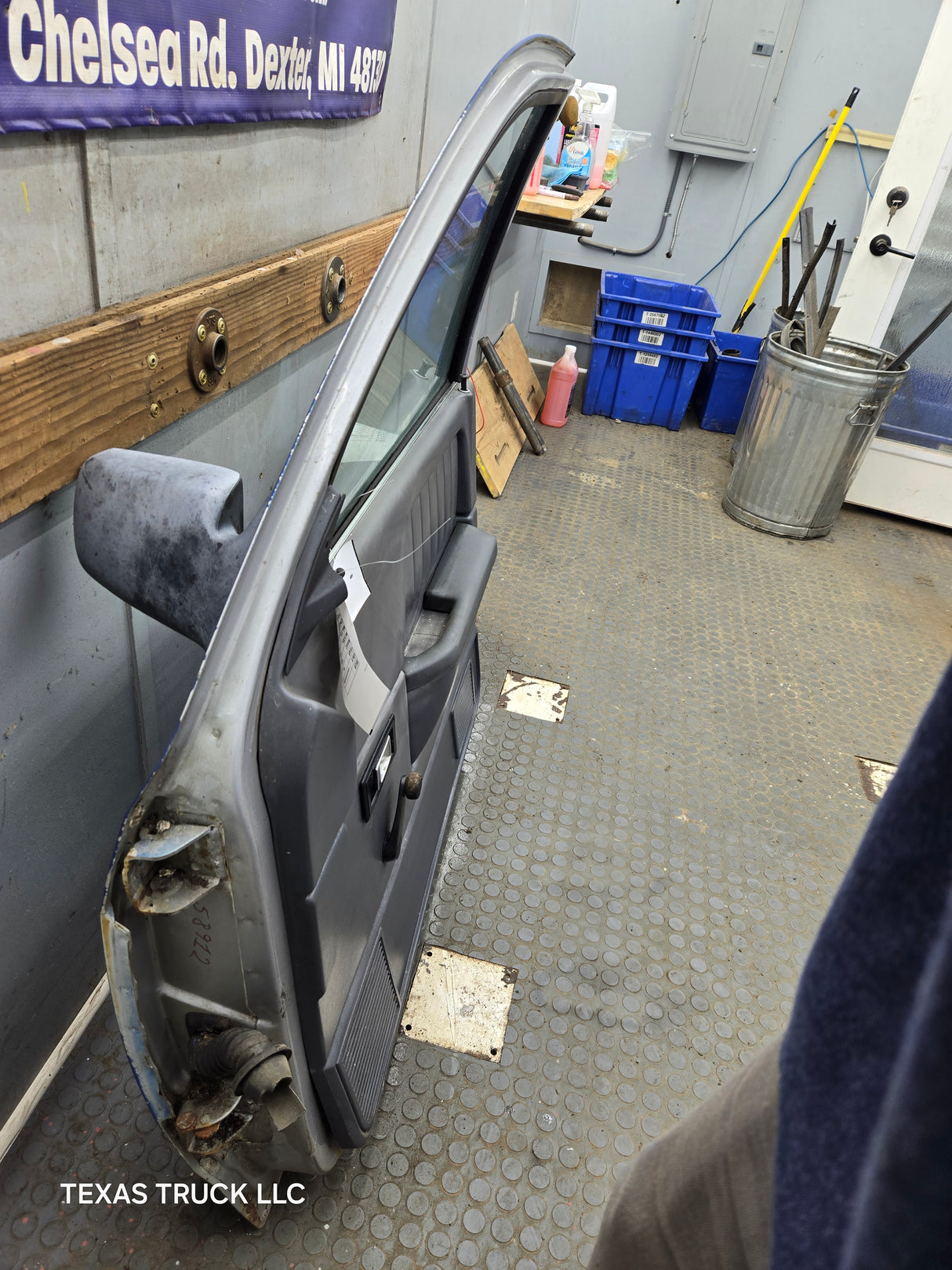 1992-1996 Dodge Dakota RH Passenger Side Front Door