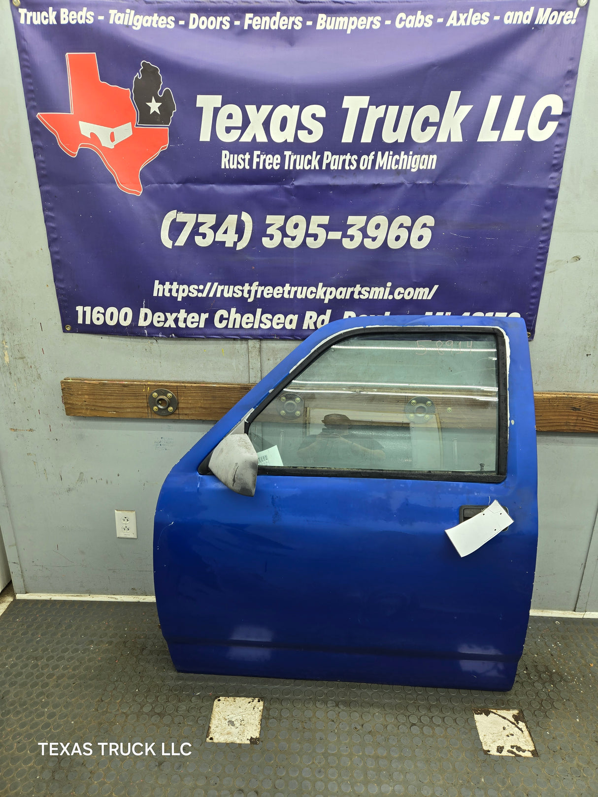 1992-1996 Dodge Dakota LH Driver Side Front Door