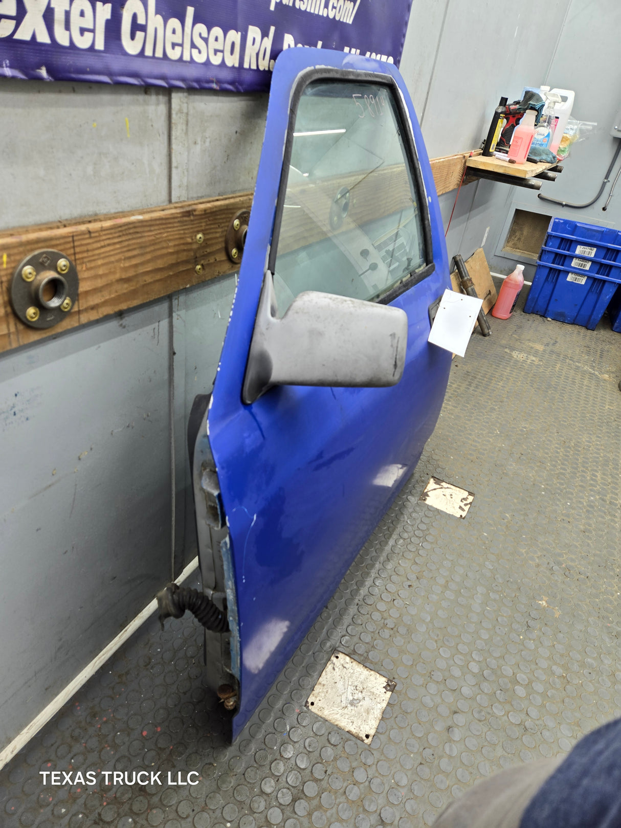 1992-1996 Dodge Dakota LH Driver Side Front Door