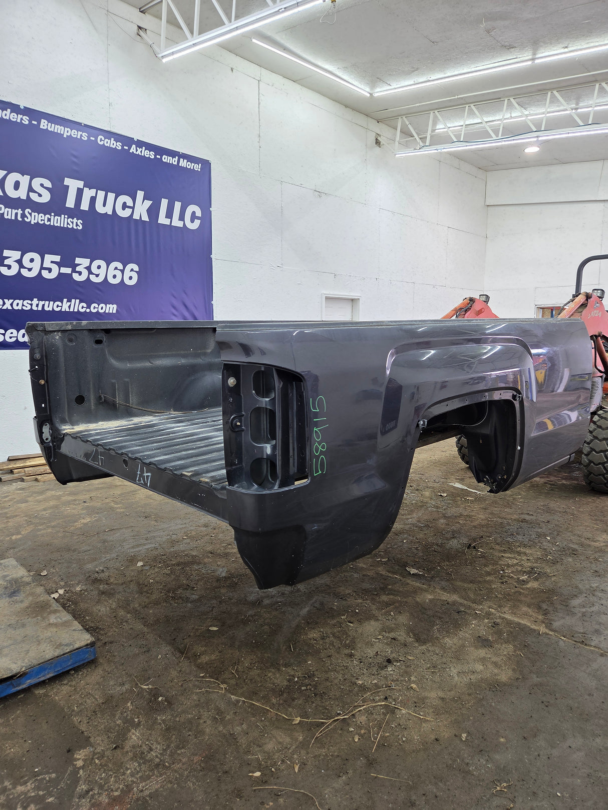 2014-2019 GMC Sierra 1500 2500 3500 HD 8' Long Truck Bed