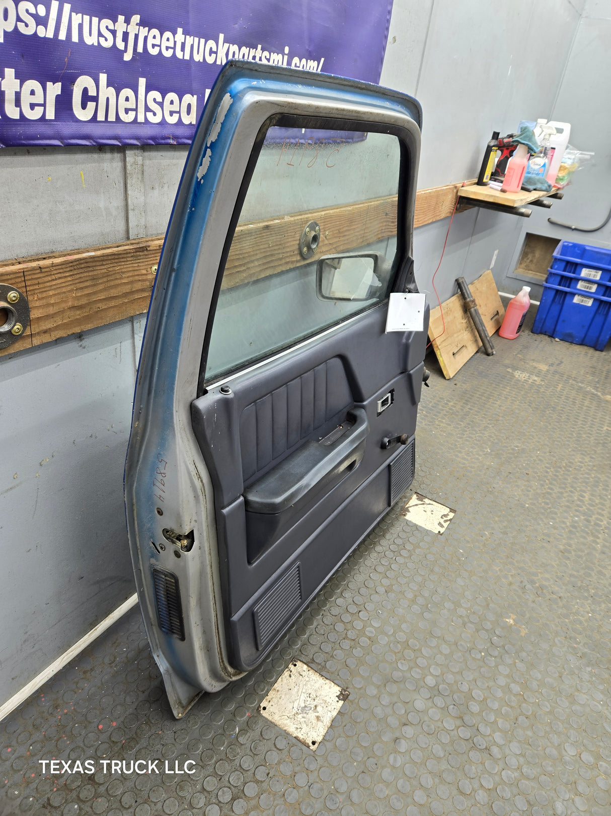 1992-1996 Dodge Dakota LH Driver Side Front Door
