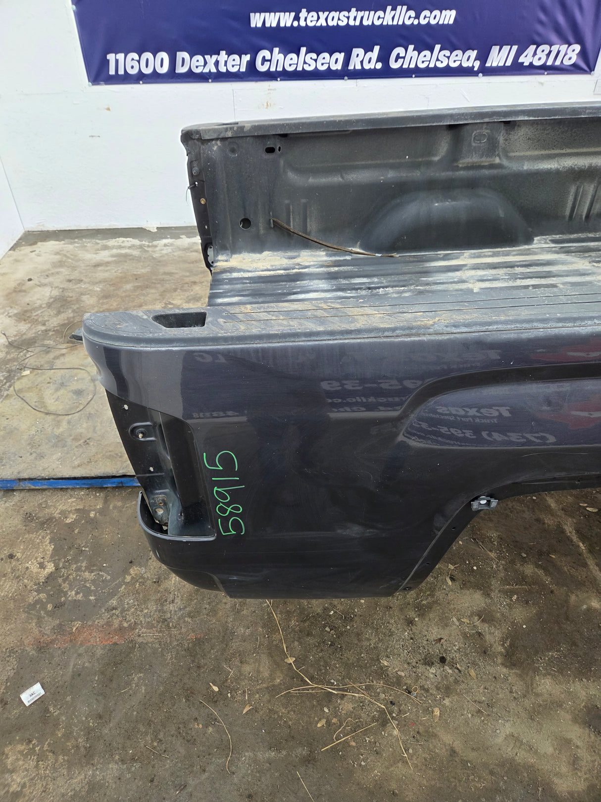 2014-2019 GMC Sierra 1500 2500 3500 HD 8' Long Truck Bed