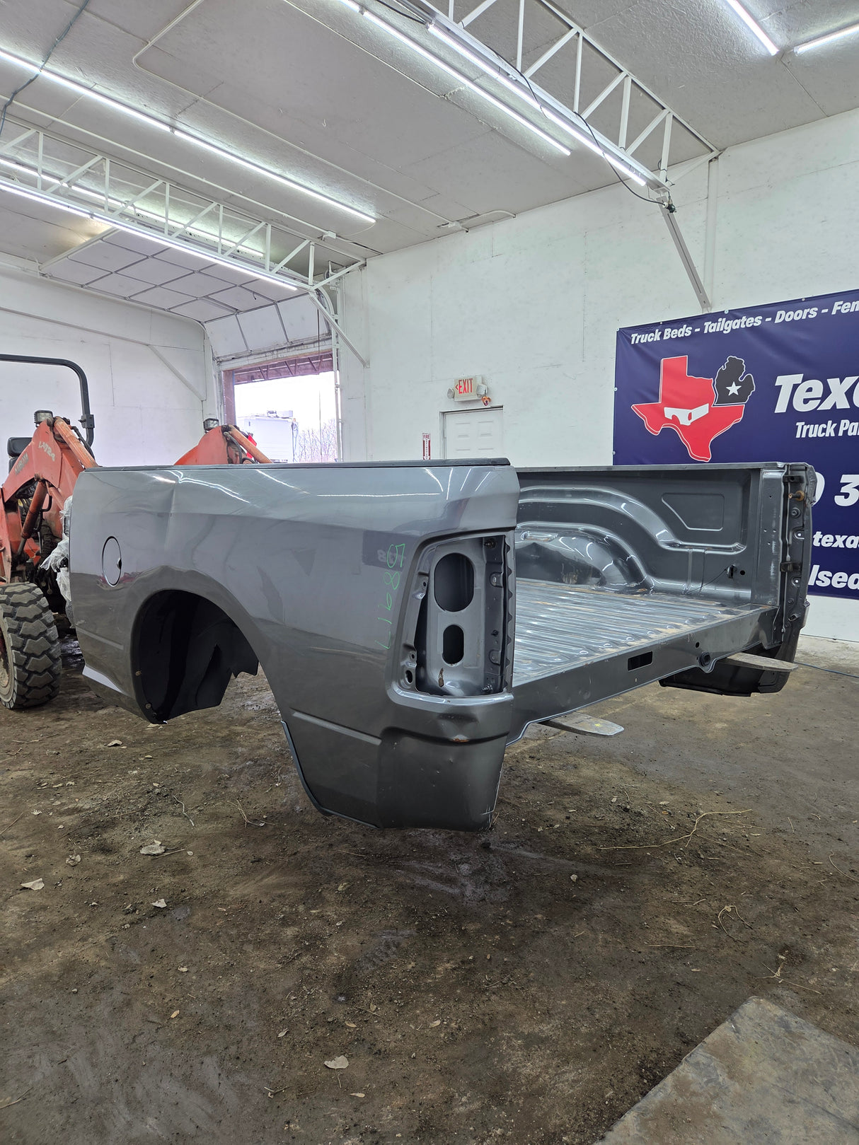 2009-2018 Dodge Ram 4th Gen 1500 2500 3500 6' 4" Short Truck Bed