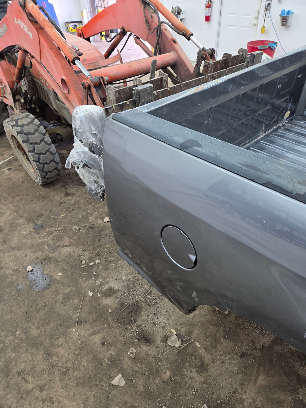 2009-2018 Dodge Ram 4th Gen 1500 2500 3500 6' 4" Short Truck Bed
