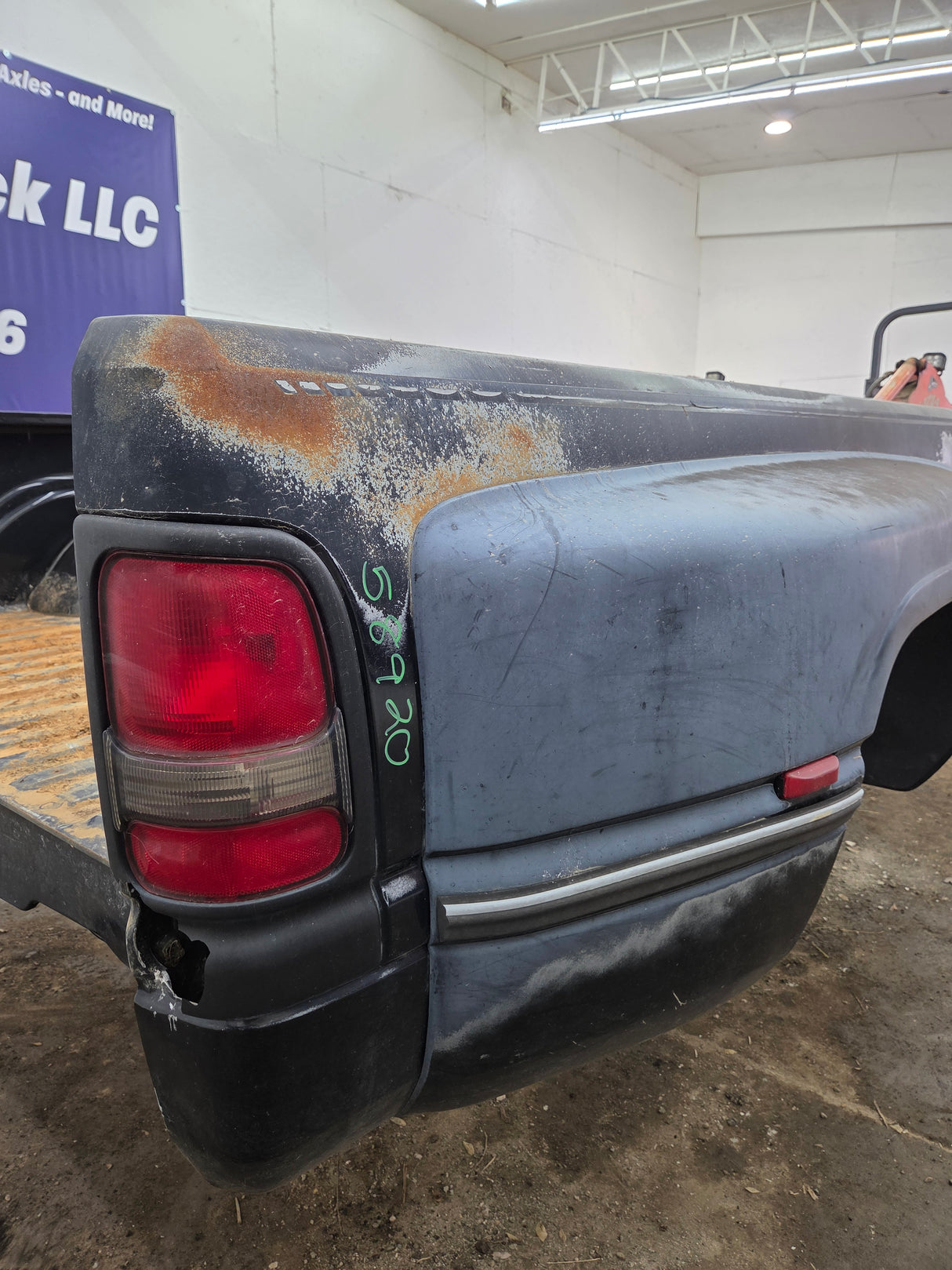 1994-2002 Dodge Ram 3500 2nd Gen Dually 8' Long Truck Bed