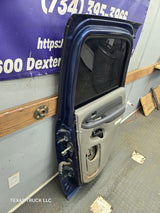 2001-2006 Chevrolet Tahoe / GMC Yukon 1500 2500HD Rear Passenger side rear door RH