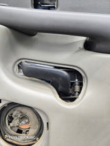 2001-2006 Chevrolet Tahoe / GMC Yukon 1500 2500HD Rear Passenger side rear door RH