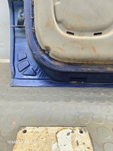 2001-2006 Chevrolet Tahoe / GMC Yukon 1500 2500HD Rear Passenger side rear door RH