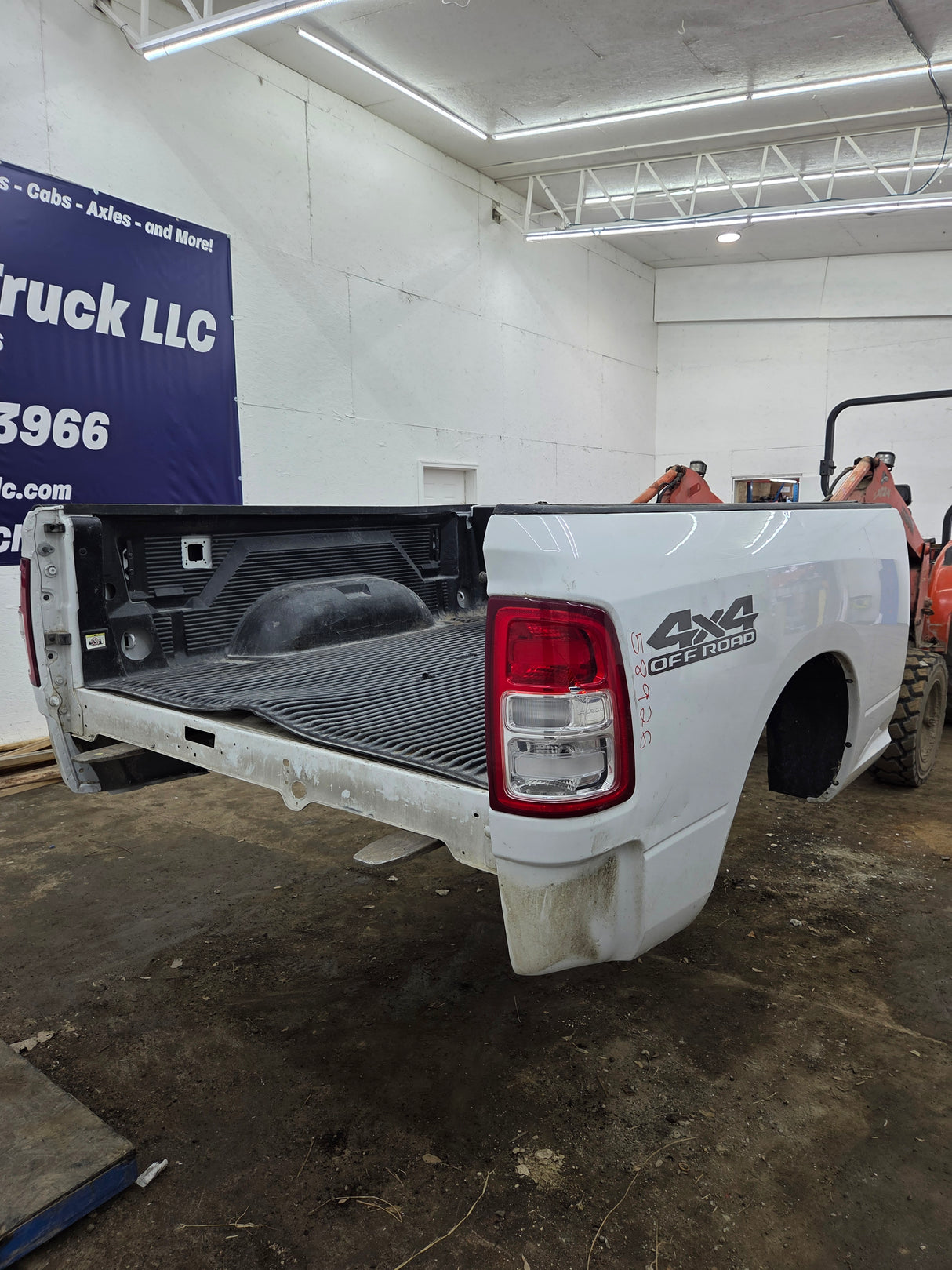 2019-2025 Dodge Ram 2500 3500 5th Gen 6' 4" Short Truck Bed
