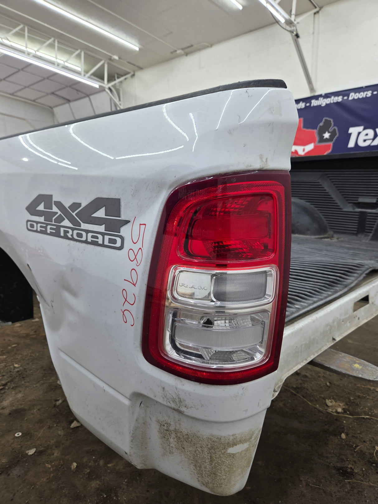 2019-2025 Dodge Ram 2500 3500 5th Gen 6' 4" Short Truck Bed