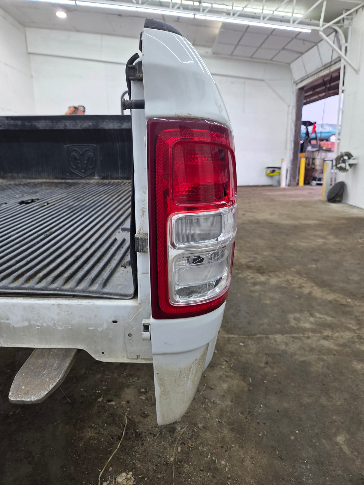 2019-2025 Dodge Ram 2500 3500 5th Gen 6' 4" Short Truck Bed